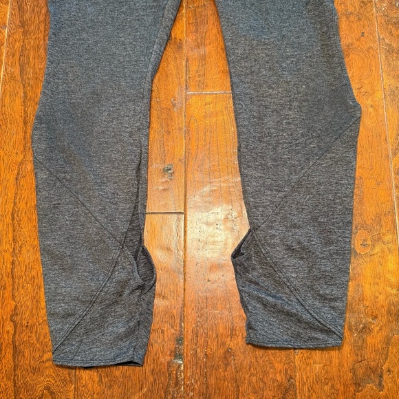 Free People Movement Cutout Halo Leggings in Dark Gray Size L - Picture 4 of 11